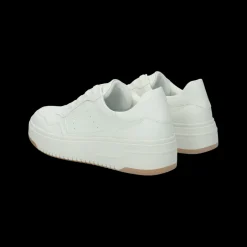 Sneakers con tomaia traforata.Tacco alto 3 cm