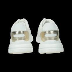 Sneakers con tomaia traforata.Tacco alto 3 cm