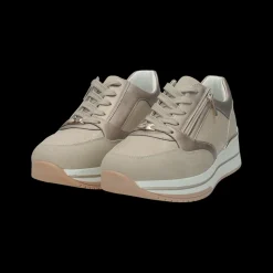 Sneakers con zip laterale.Tacco alto 3 cm