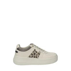 Sneakers memory foam