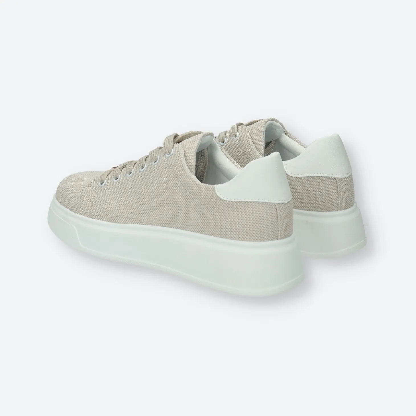 Sneakers platform con logo