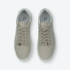 Sneakers platform con logo