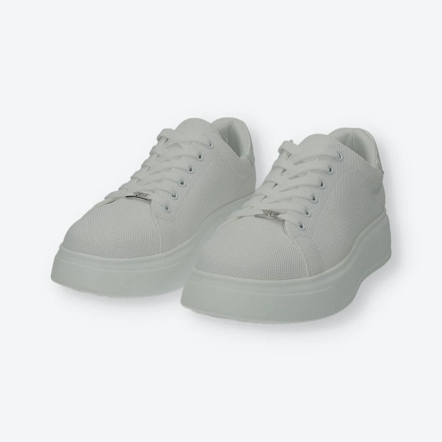 Sneakers platform con logo
