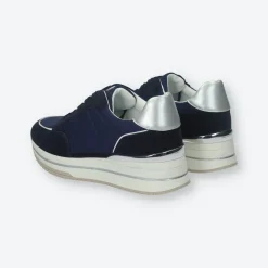 Sneakers platform.Tacco alto 4 cm
