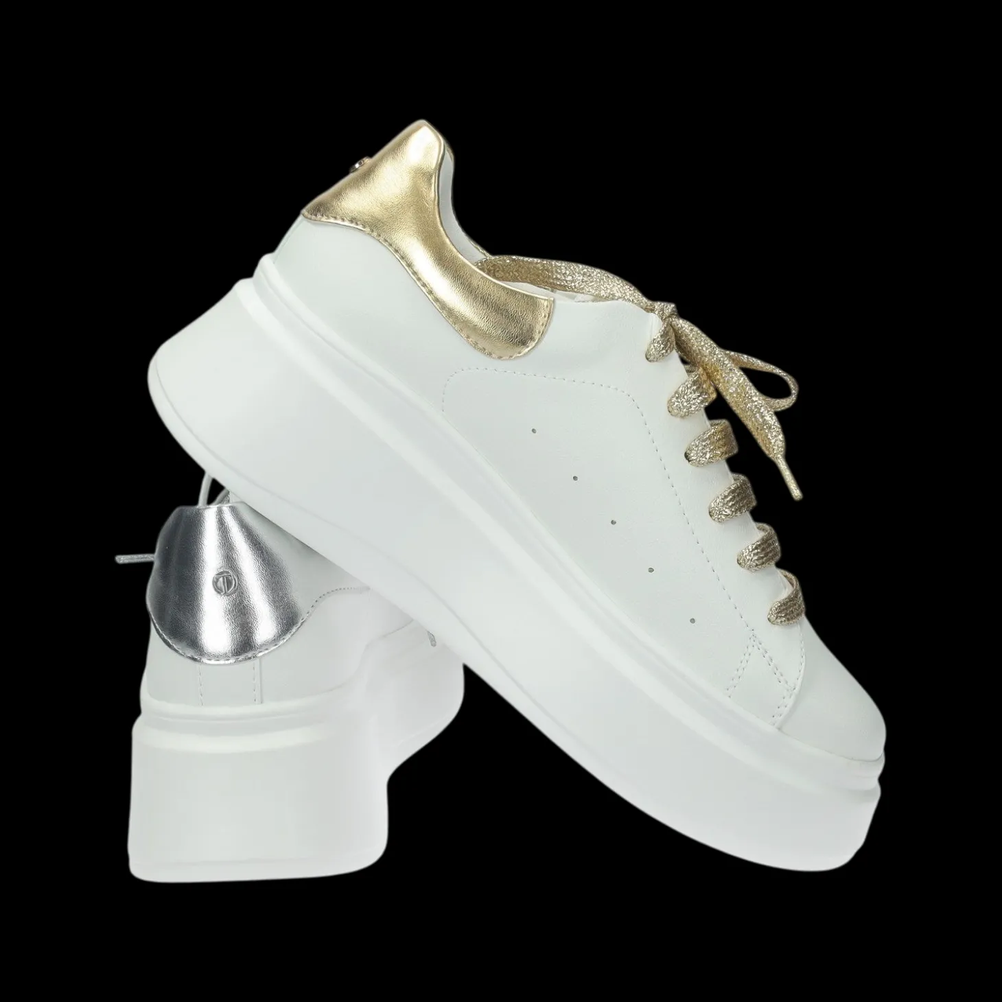 Sneakers platform.Tacco alto 6 cm