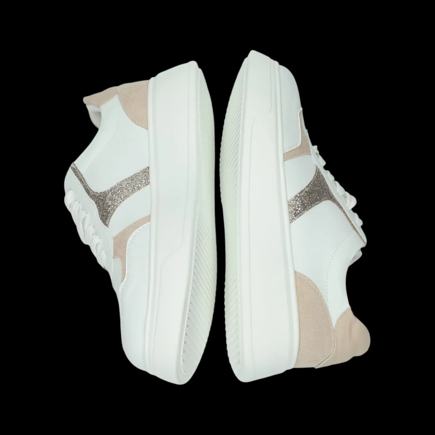 Sneakers platform.Tacco alto 4 cm