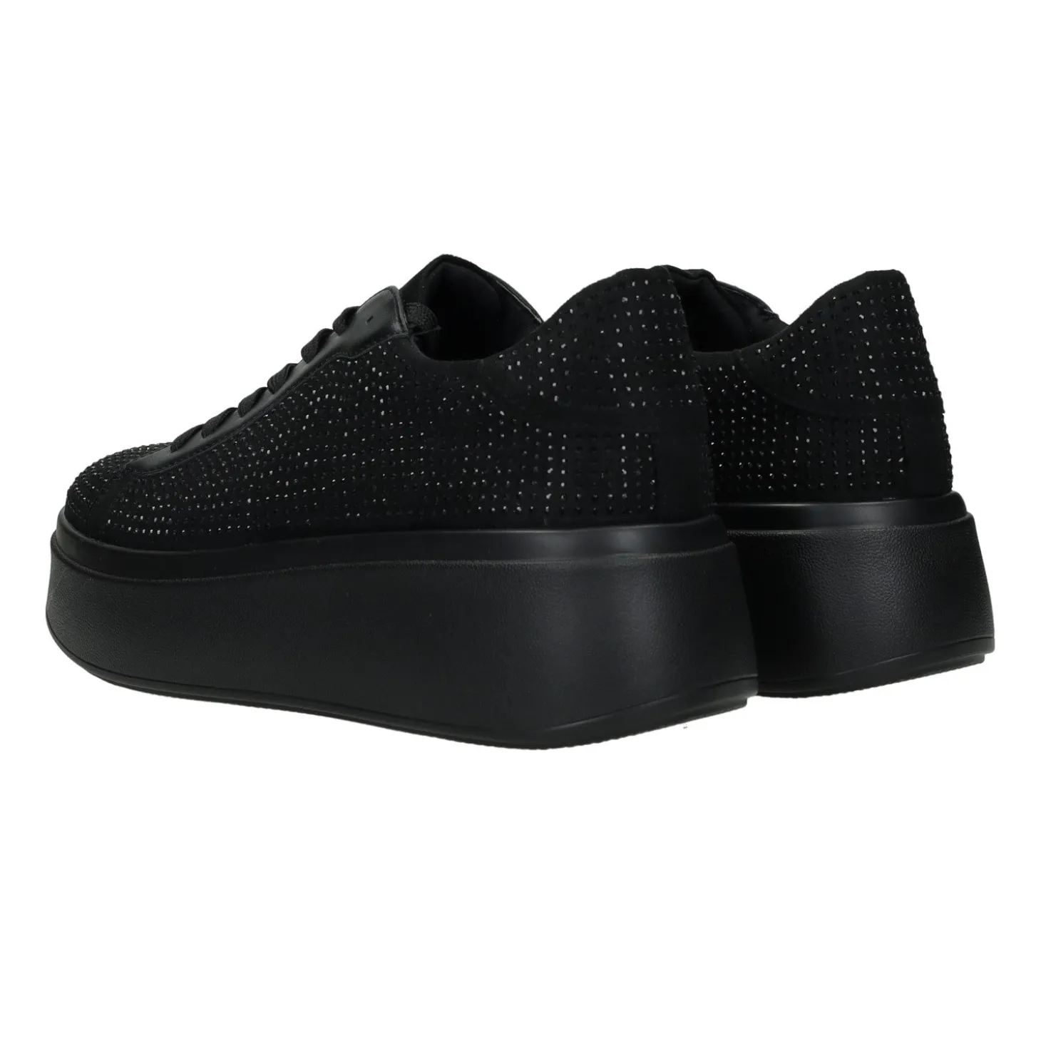 Sneakers ricoperte da strass. Tacco alto: 5 cm