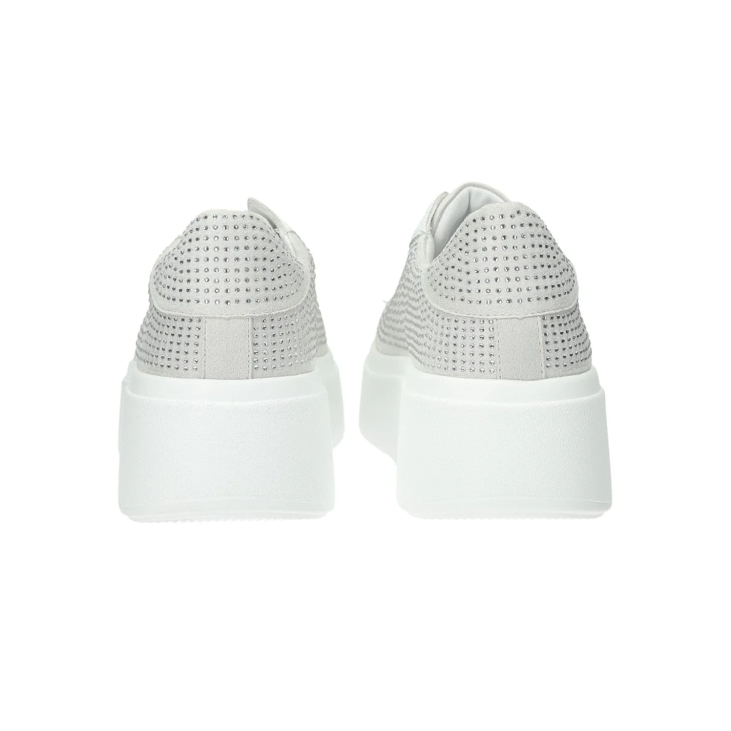 Sneakers ricoperte da strass. Tacco alto: 5 cm