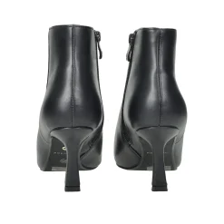 Stivaletti a punta. Tacco alto 7cm