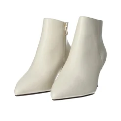 Stivaletti a punta. Tacco alto 7cm