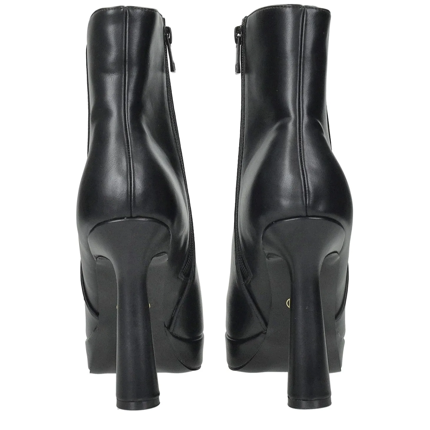 Stivaletti con dettagli stretch.Tacco alto 12cm