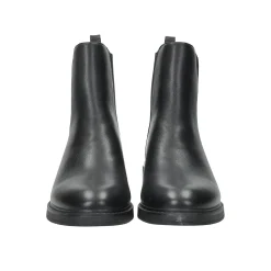 Stivaletti con dettaglio metallizzato.Tacco alto 4cm