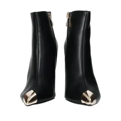 Stivaletti con inserto sulla punta. Tacco alto 10 cm