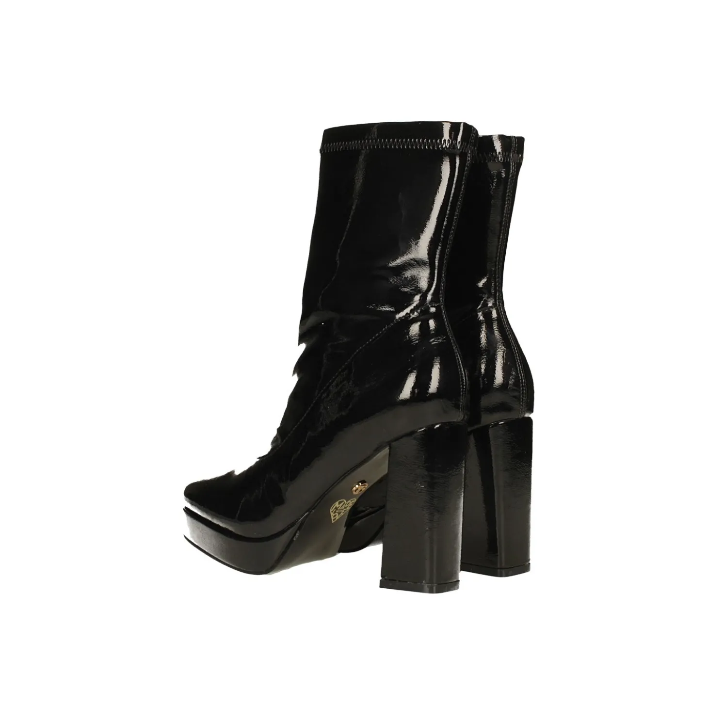 Stivaletti con punta squadrata e plateau in vernice. Tacco alto 10cm