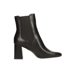 Stivaletti con punta squadrata. Tacco largo alto 8cm