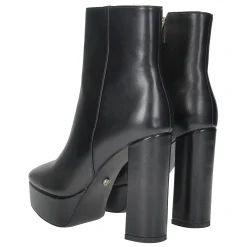 Stivaletti con punta squadrata e plateau. Tacco alto 12cm