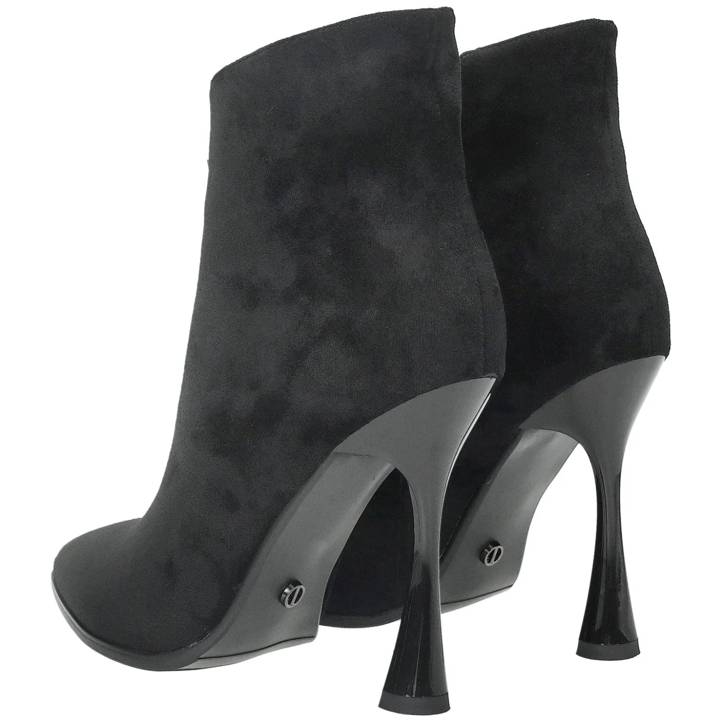 Stivaletti con tacco a rocchetto. Tacco alto 11cm