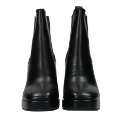 Stivaletti con tacco chunky.Tacco alto 8cm