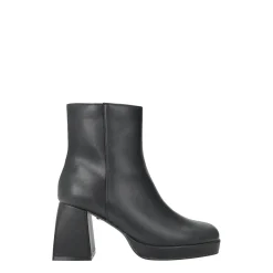 Stivaletti con tacco chunky. Tacco alto 8cm