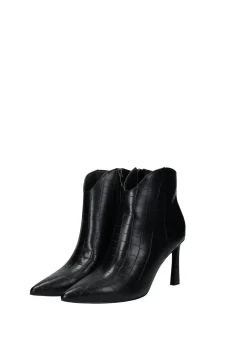 Stivaletti eleganti con tacco sottile