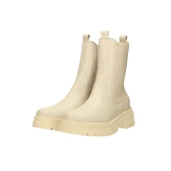 Stivaletti in vera pelle. Tacco alto 5cm