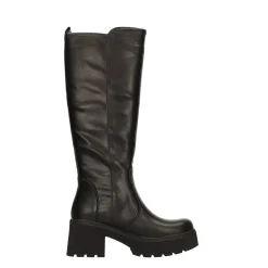 Stivali con plateau. Tacco alto 6cm