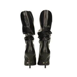 Stivali morbidi avorio. Tacco a spillo alto 9cm