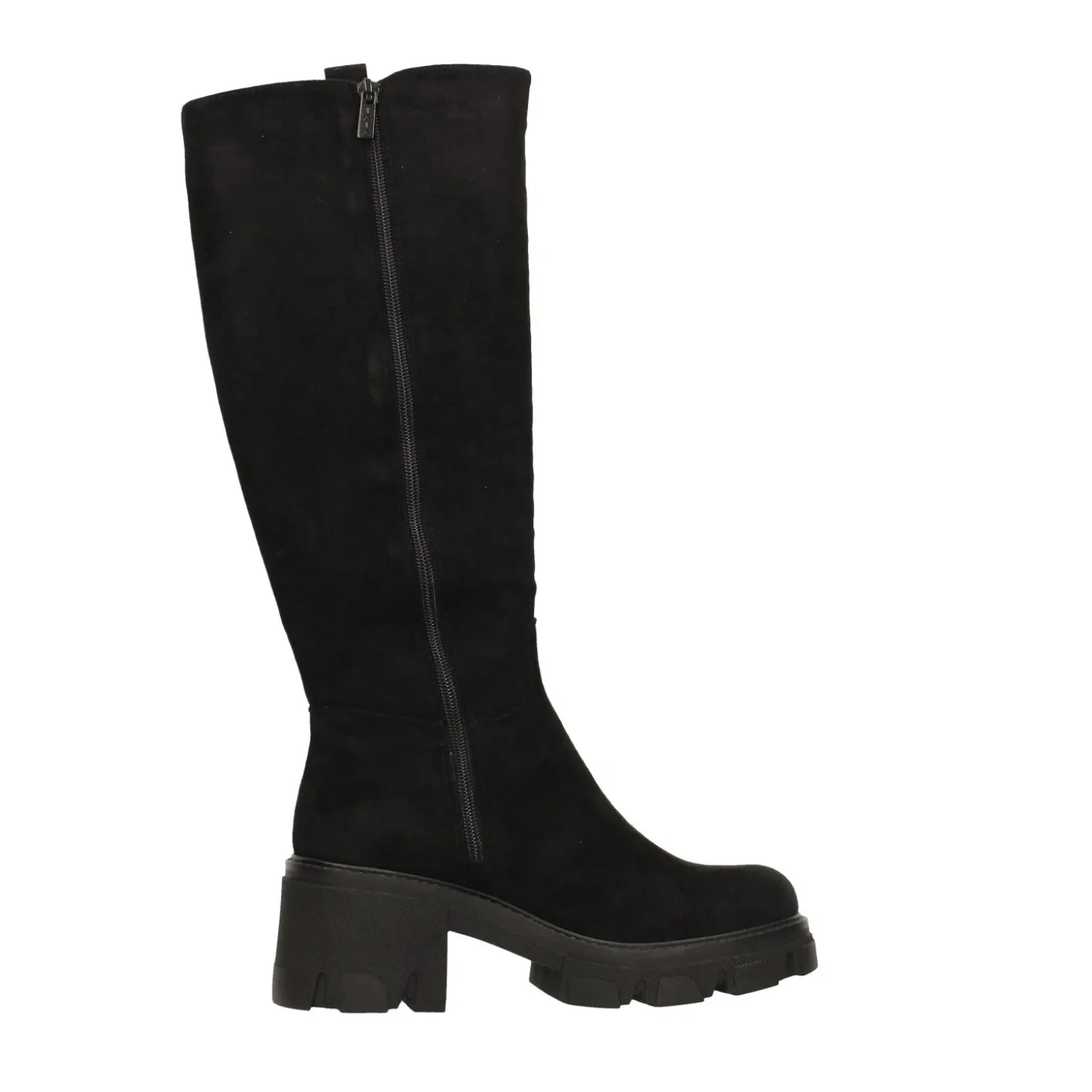 Stivali scamosciati con suola chunky. Tacco alto 6cm