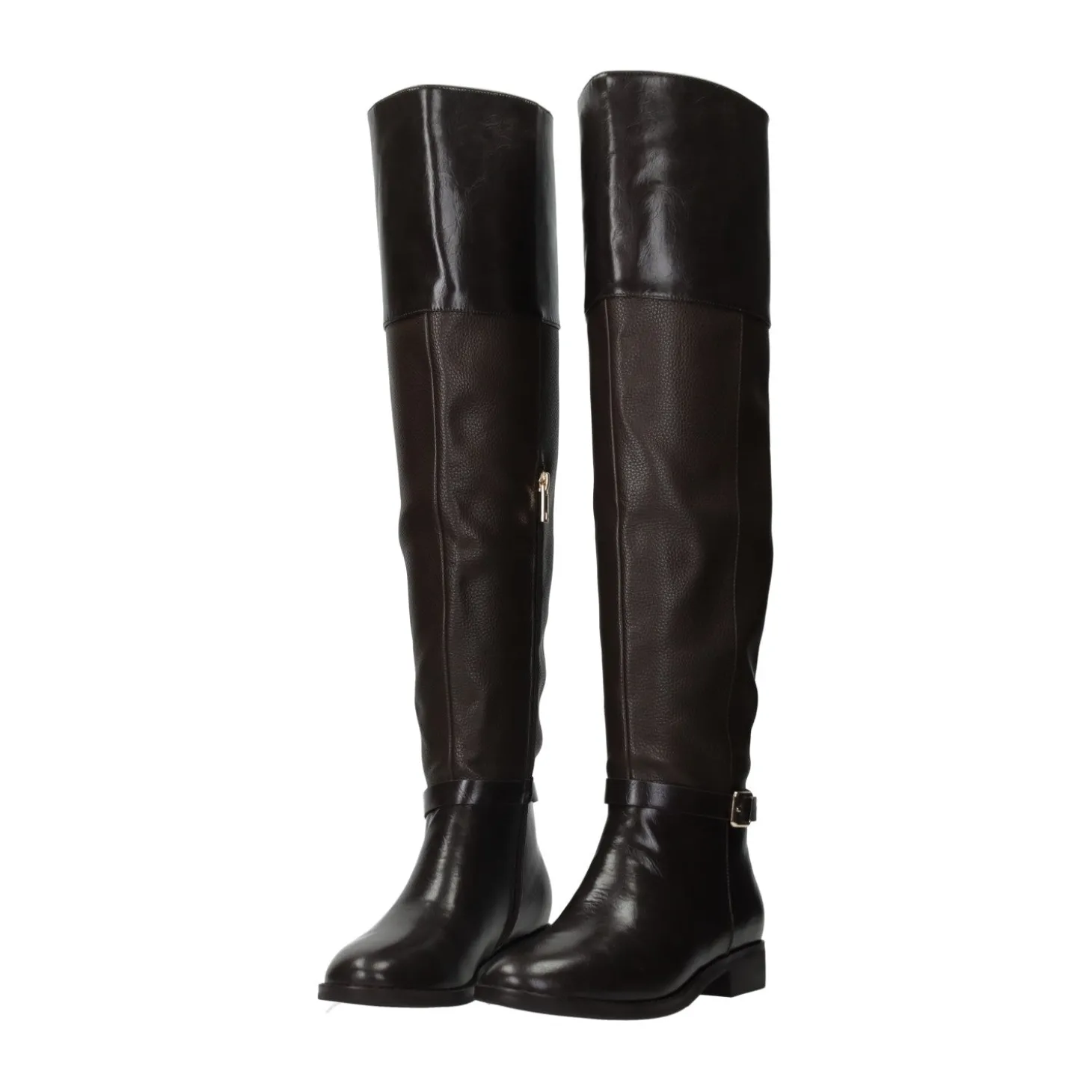 Stivali sopra al ginocchio.Tacco alto 3cm