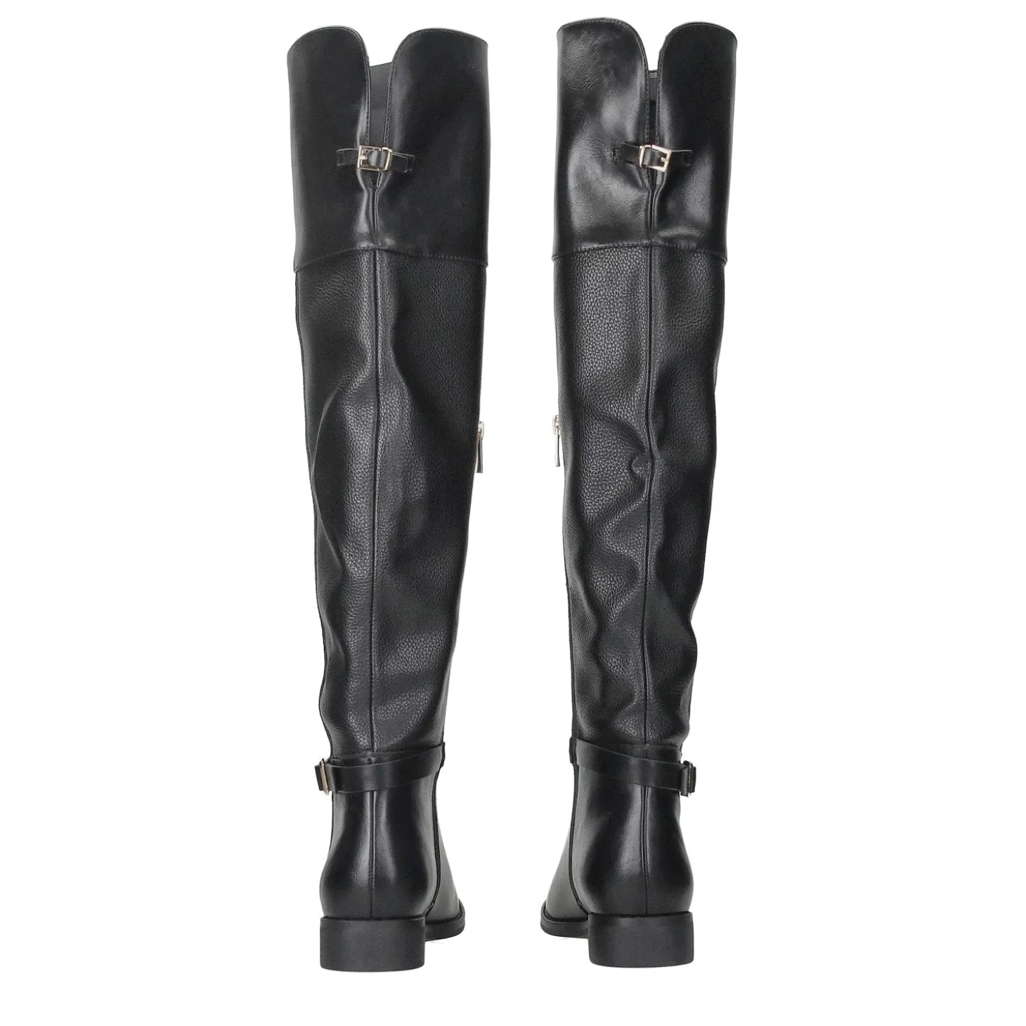 Stivali sopra al ginocchio.Tacco alto 3cm