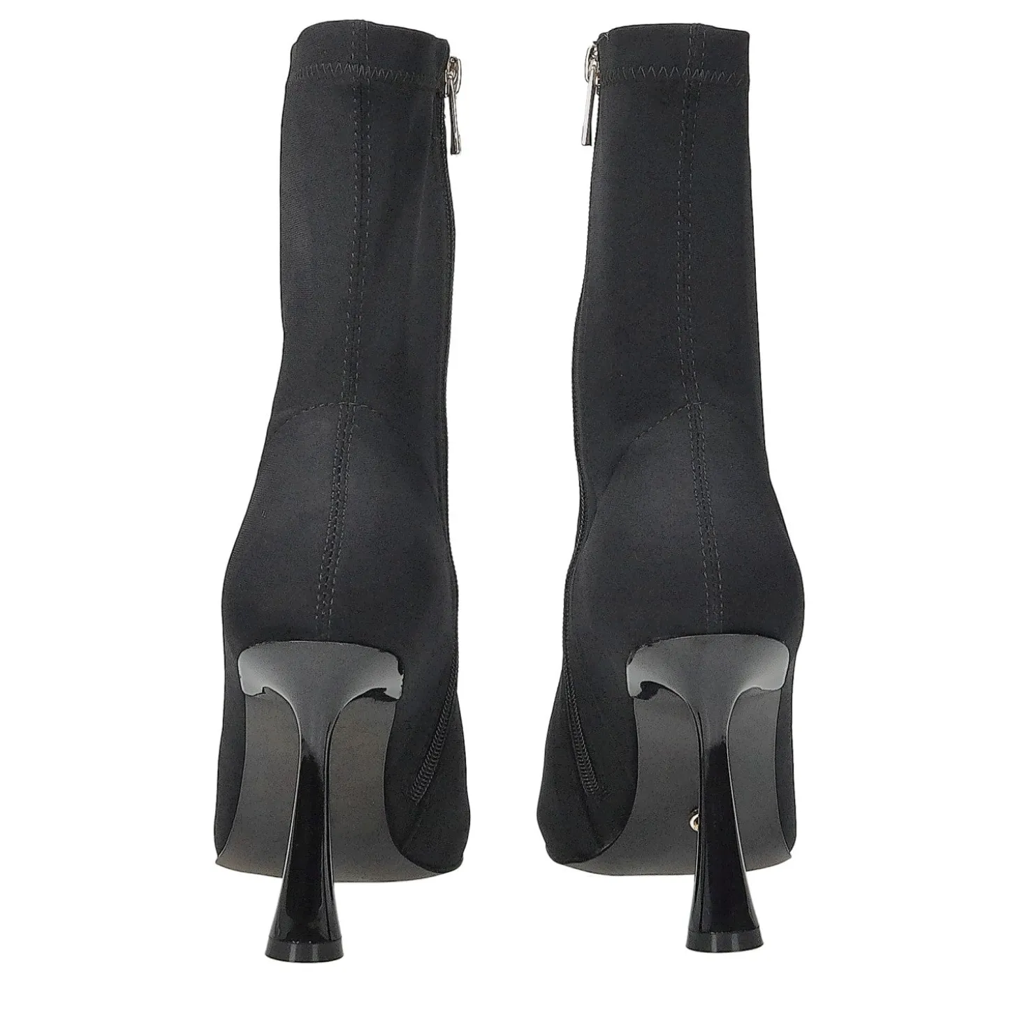 Tronchetto elasticizzato. Tacco alto 9cm