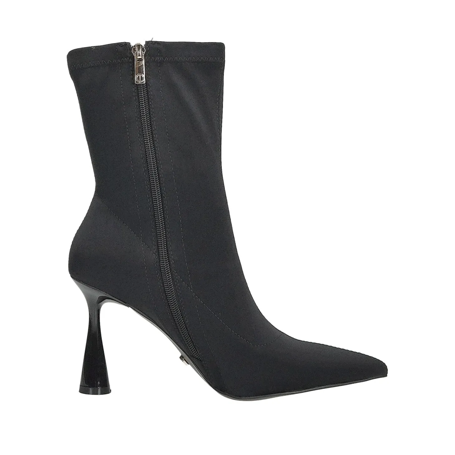 Tronchetto elasticizzato. Tacco alto 9cm